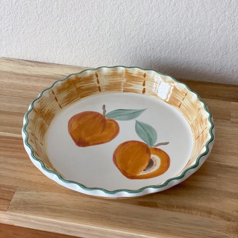 Laurie Gates Peaches Hand Painted Pie Plate
